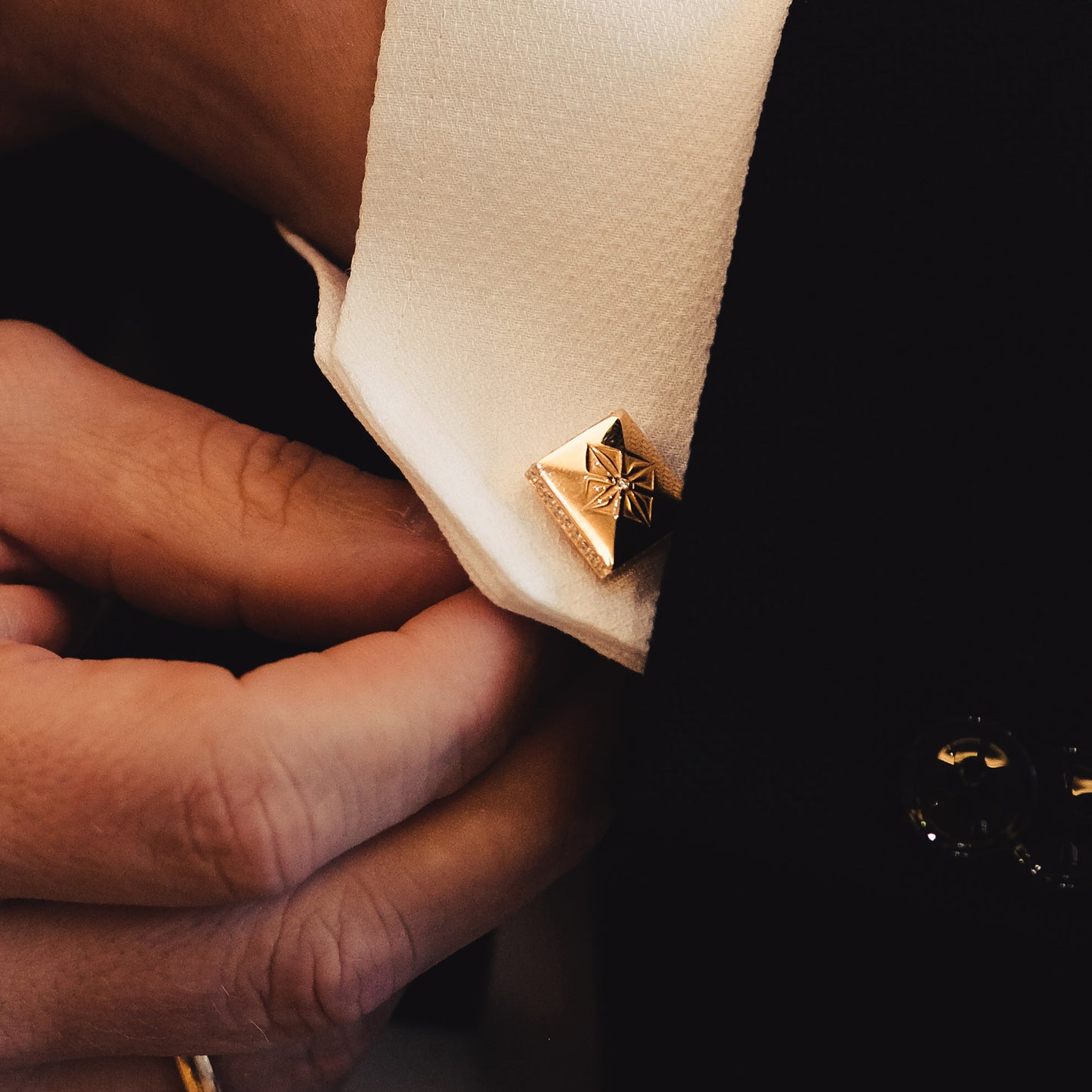 Lock Cufflinks